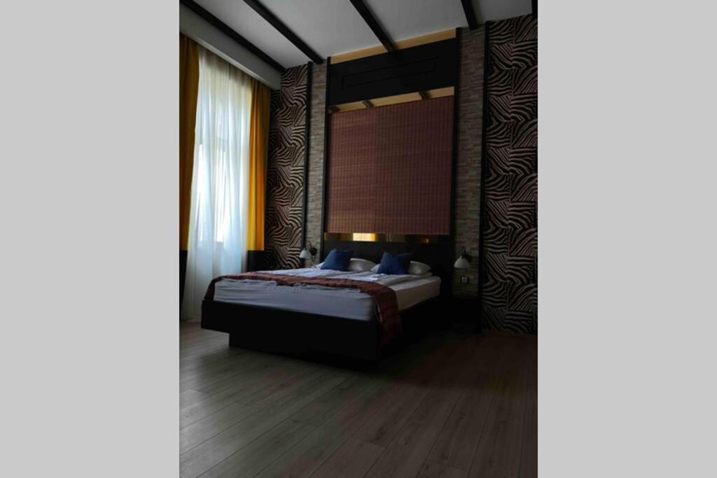 Safari Royal Apartment Oradea Exteriér fotografie